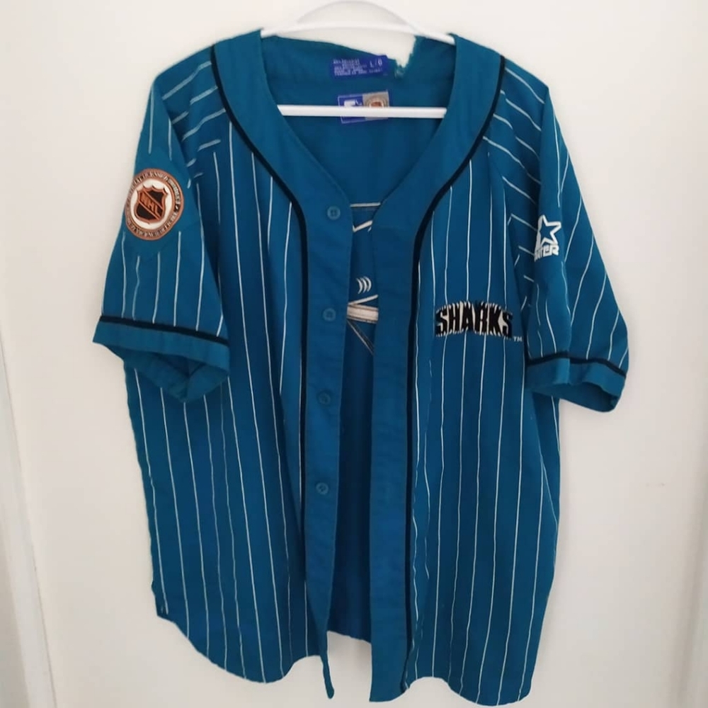 vintage San Jose Sharks NHL/ Starter jersey - mens L